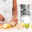 MINI ESPREMEDOR DE LARANJA